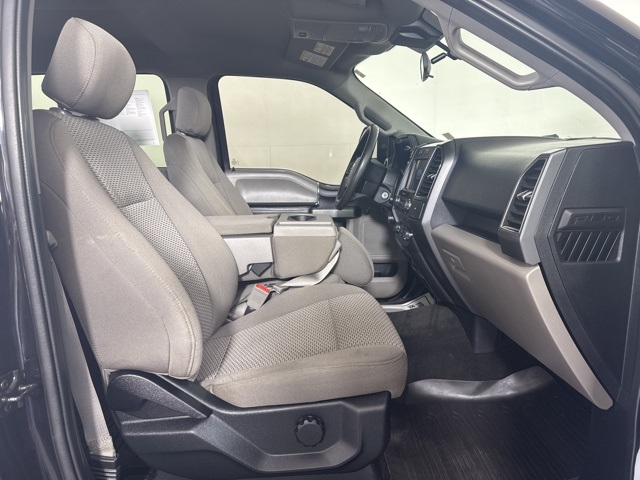 2019 Ford F-150 XLT photo 4