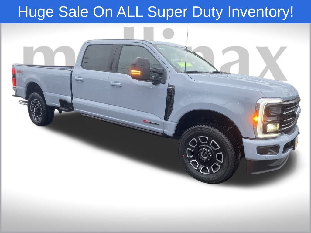 2026 Ford F-350 Super Duty Platinum's photo