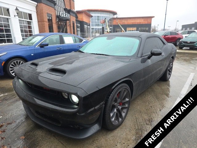 2020 Dodge Challenger R/T's photo