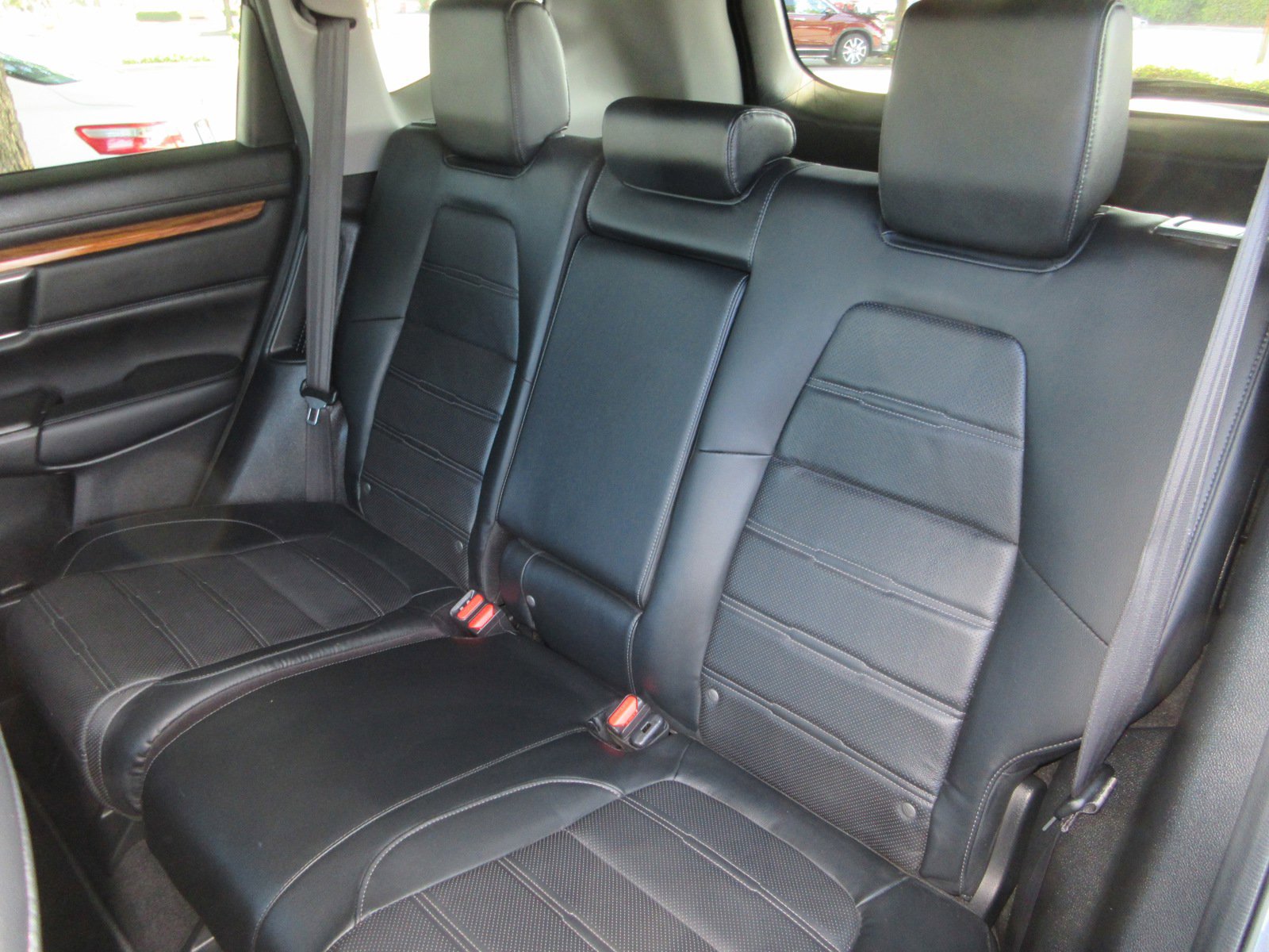 2021 Honda CR-V Hybrid Touring photo 26