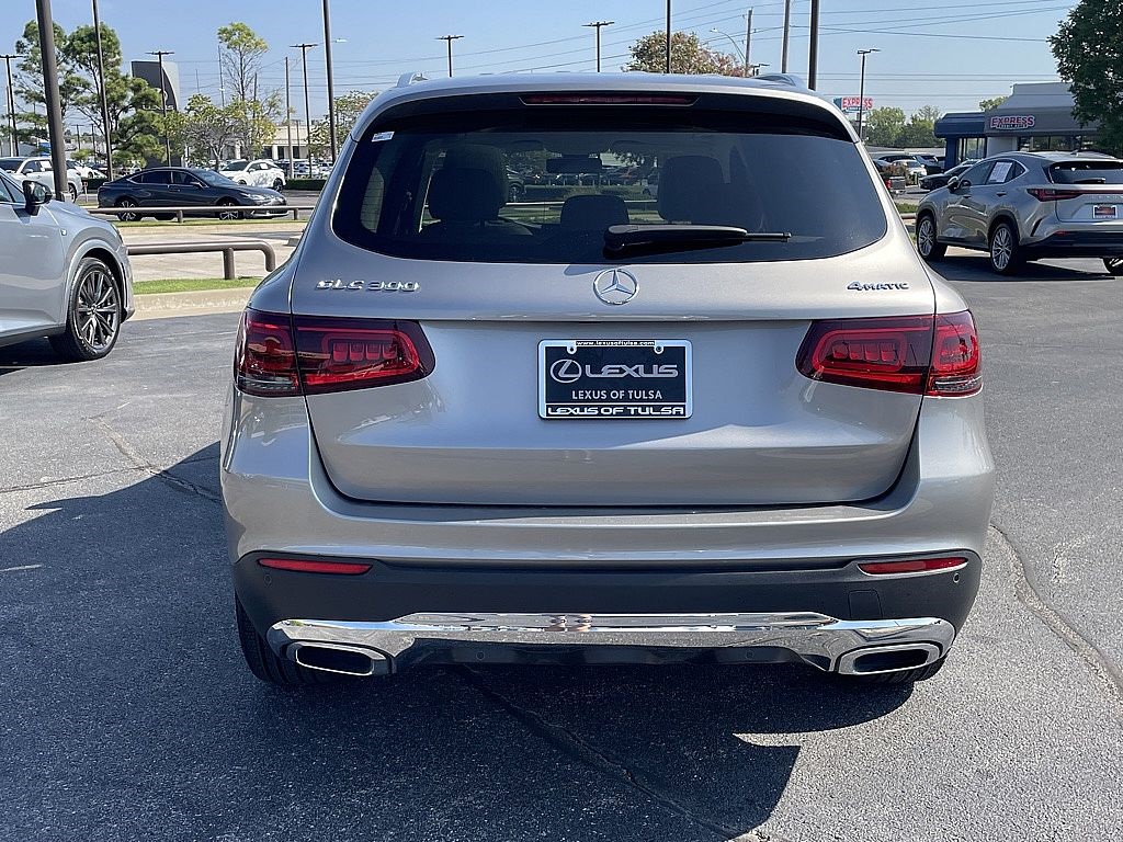 2021 Mercedes Benz GLC 300 4MATIC photo 4