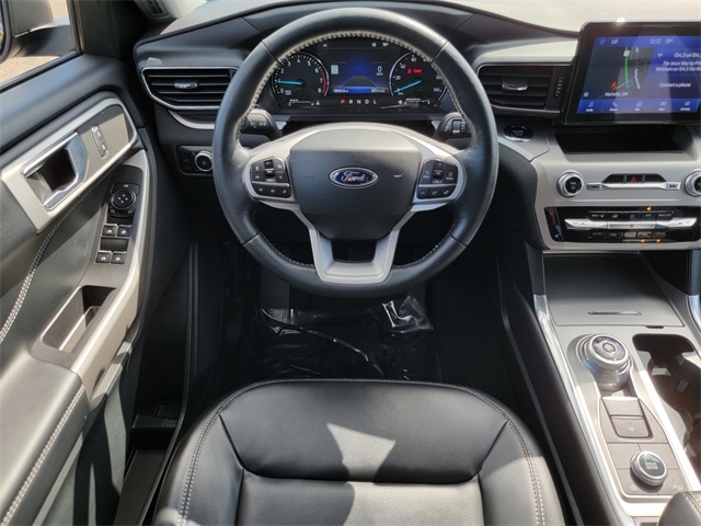 2022 Ford Explorer XLT photo 25