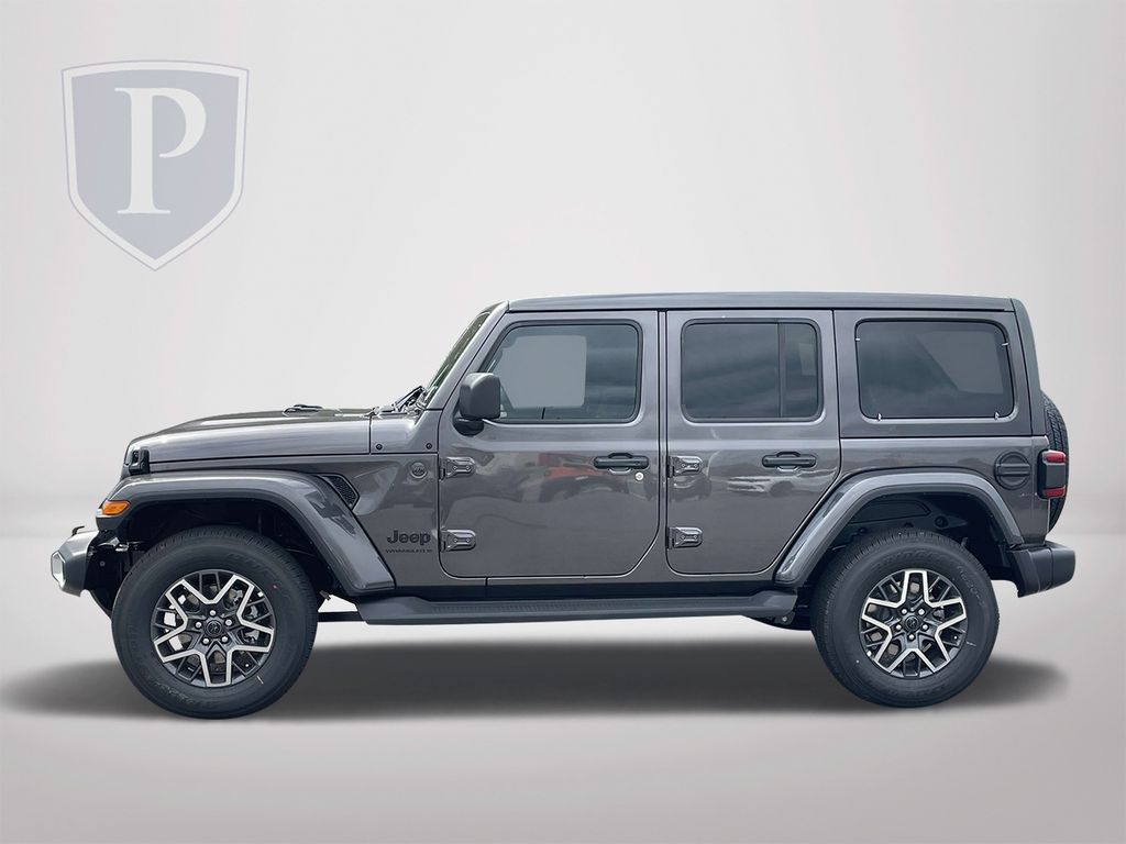 2025 Jeep Wrangler Sahara photo 4