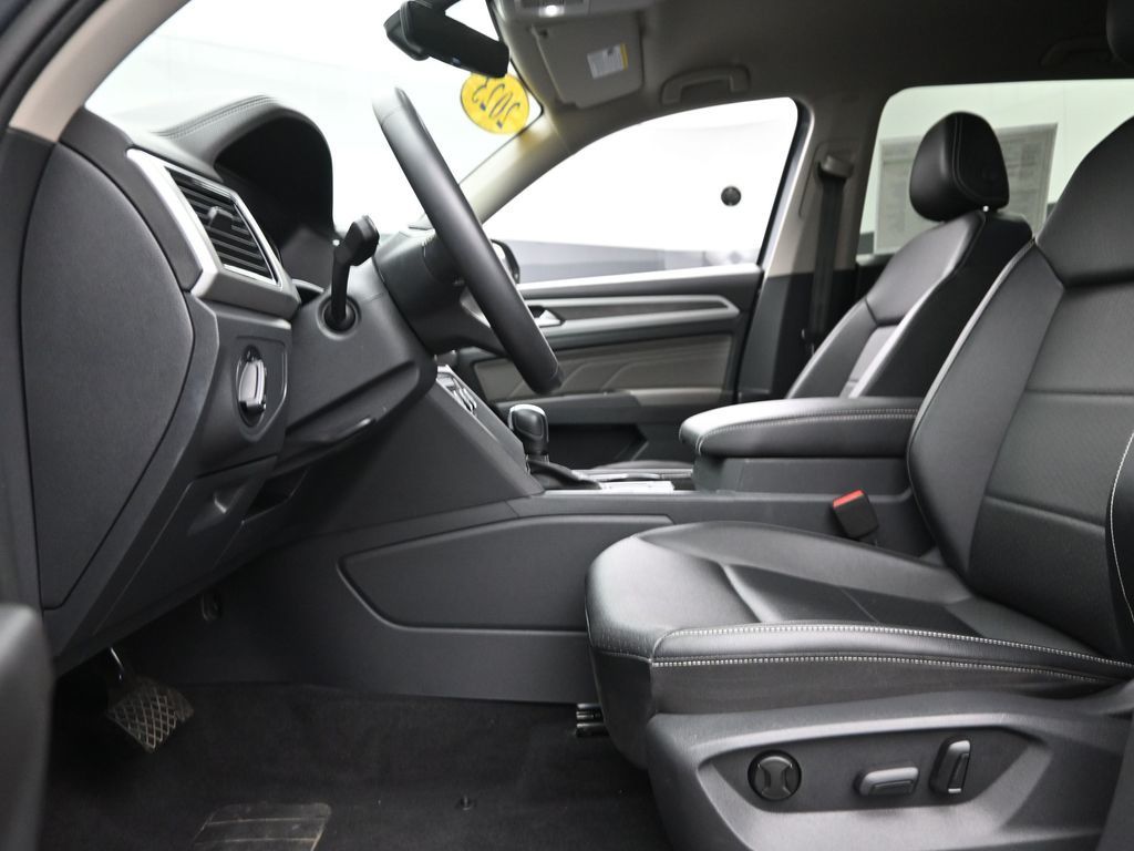 2023 Volkswagen Atlas V6 SE Technology photo 13