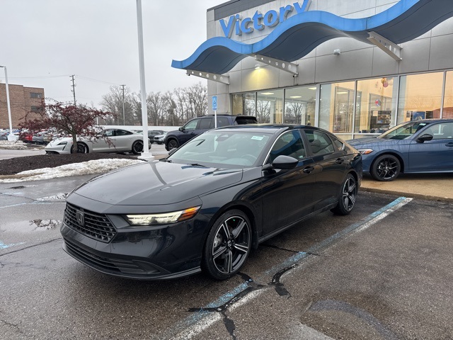 2023 Honda Accord Hybrid Sport's photo