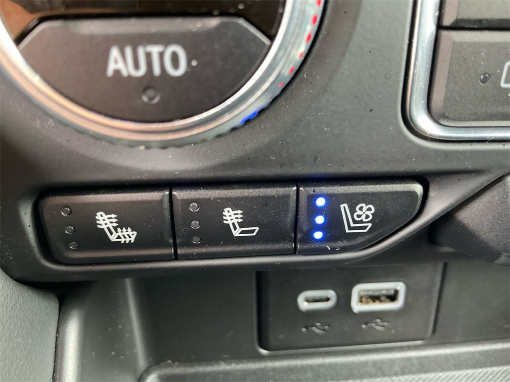 2024 Gmc Yukon XL AT4 photo 21