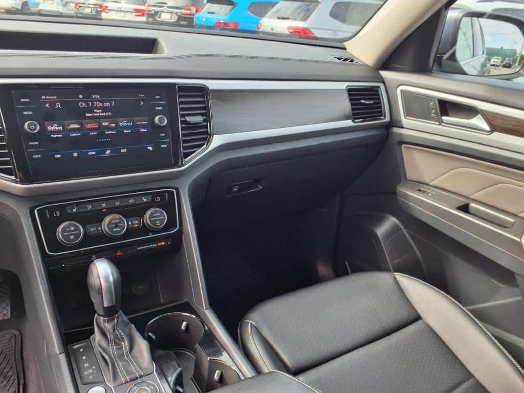 2023 Volkswagen Atlas SE Technology photo 15
