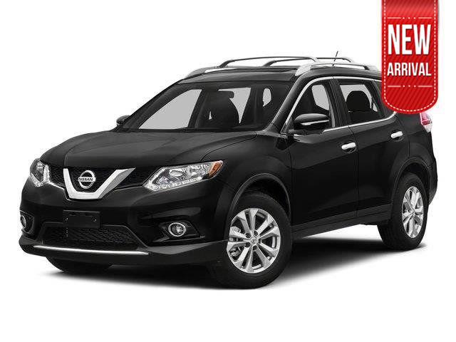2016 Nissan Rogue SV's photo