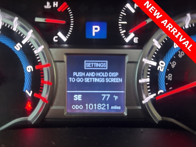 2015 Toyota 4Runner Limited photo 3