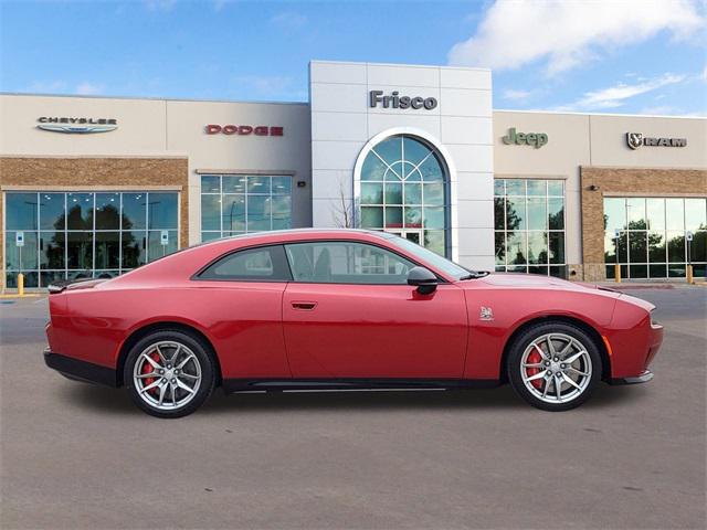 2025 Dodge Charger Daytona Scat Pack AWD photo 2