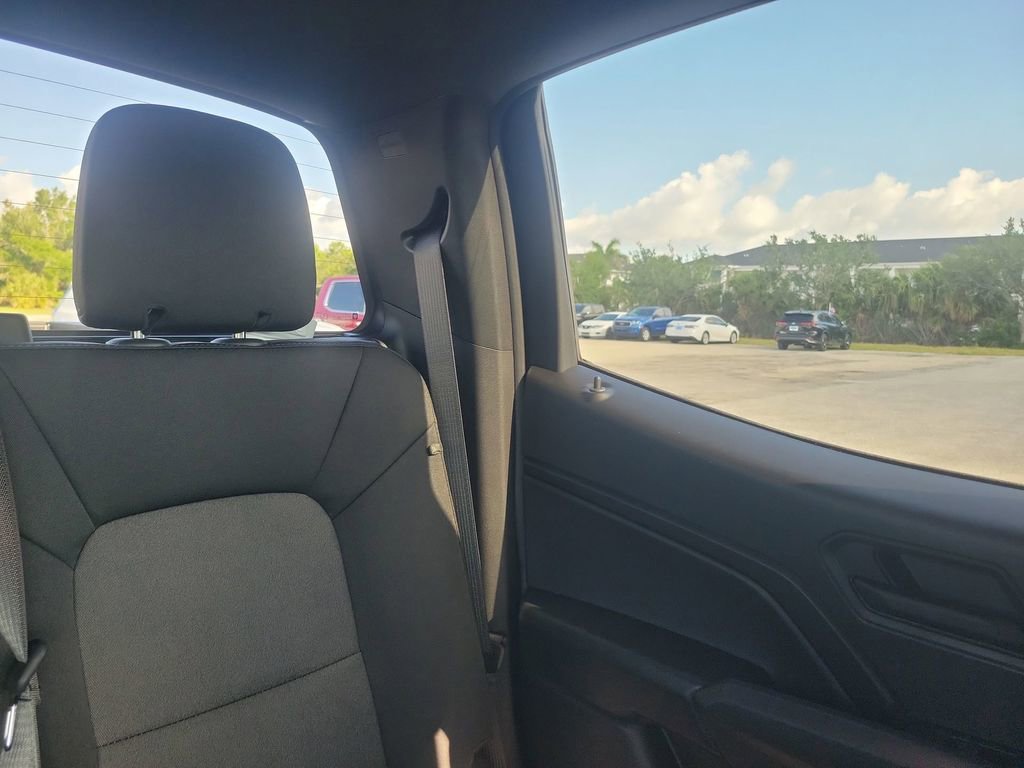 2025 Chevrolet Colorado LT photo 14