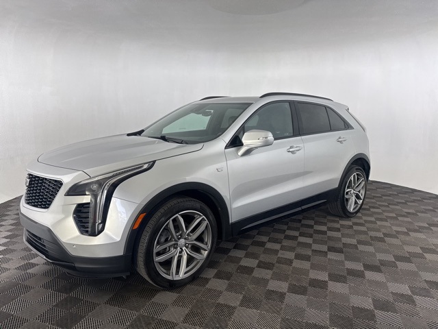 2022 Cadillac XT4 Sport photo 3