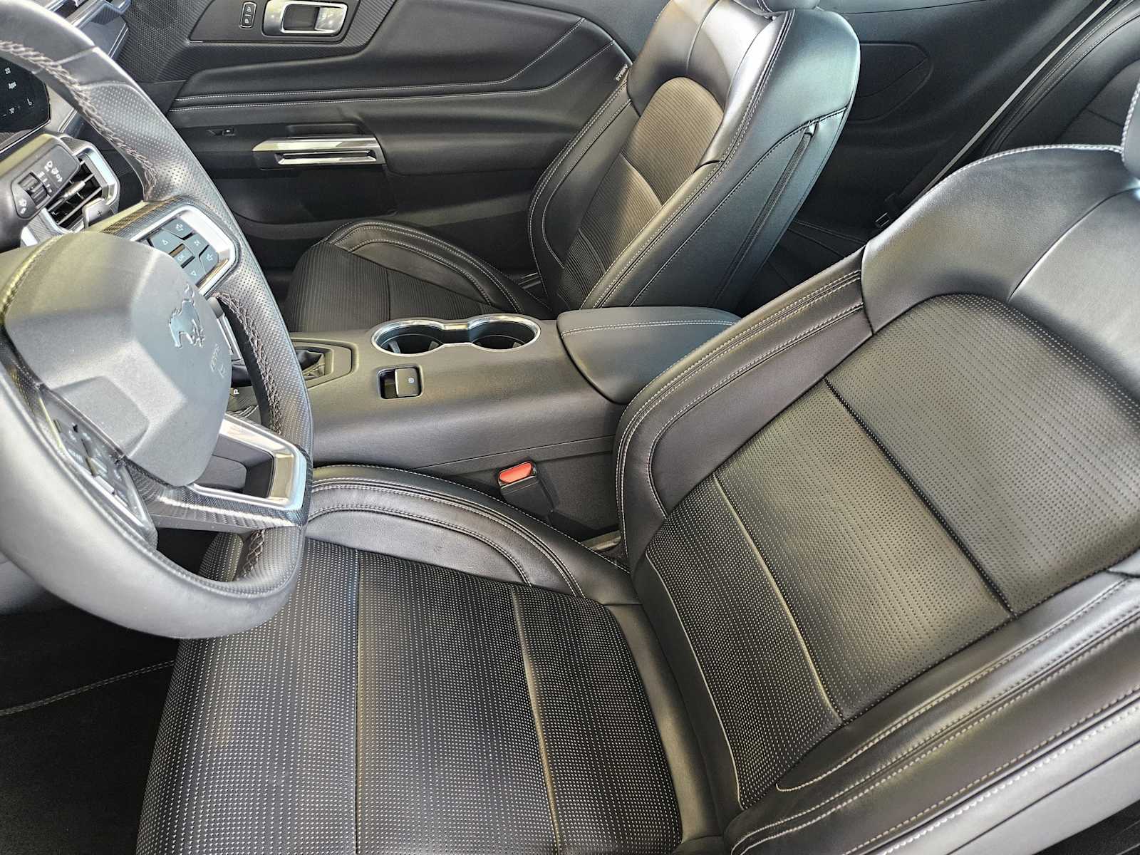 2024 Ford Mustang GT Premium photo 11