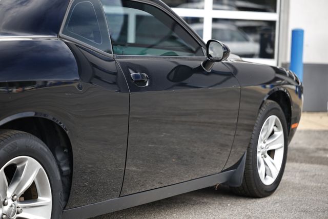2021 Dodge Challenger SXT photo 7