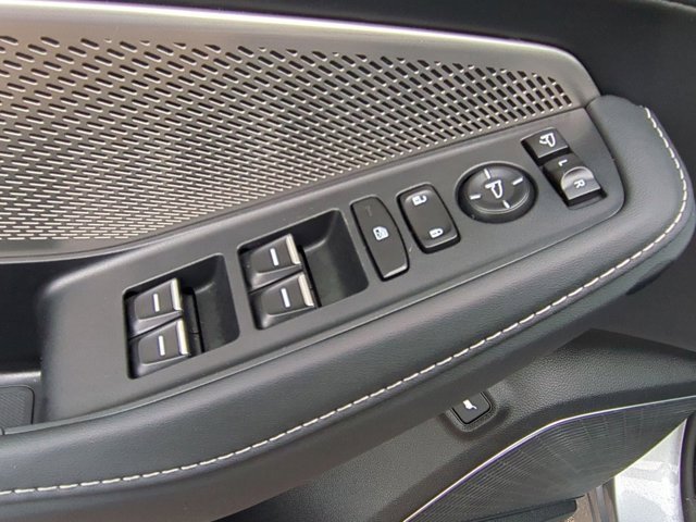 2023 Acura MDX SH-AWD Technology photo 20
