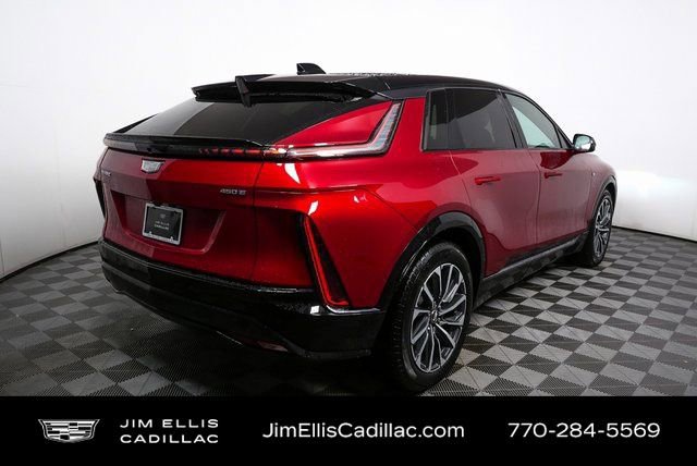 2024 Cadillac Lyriq Sport photo 3