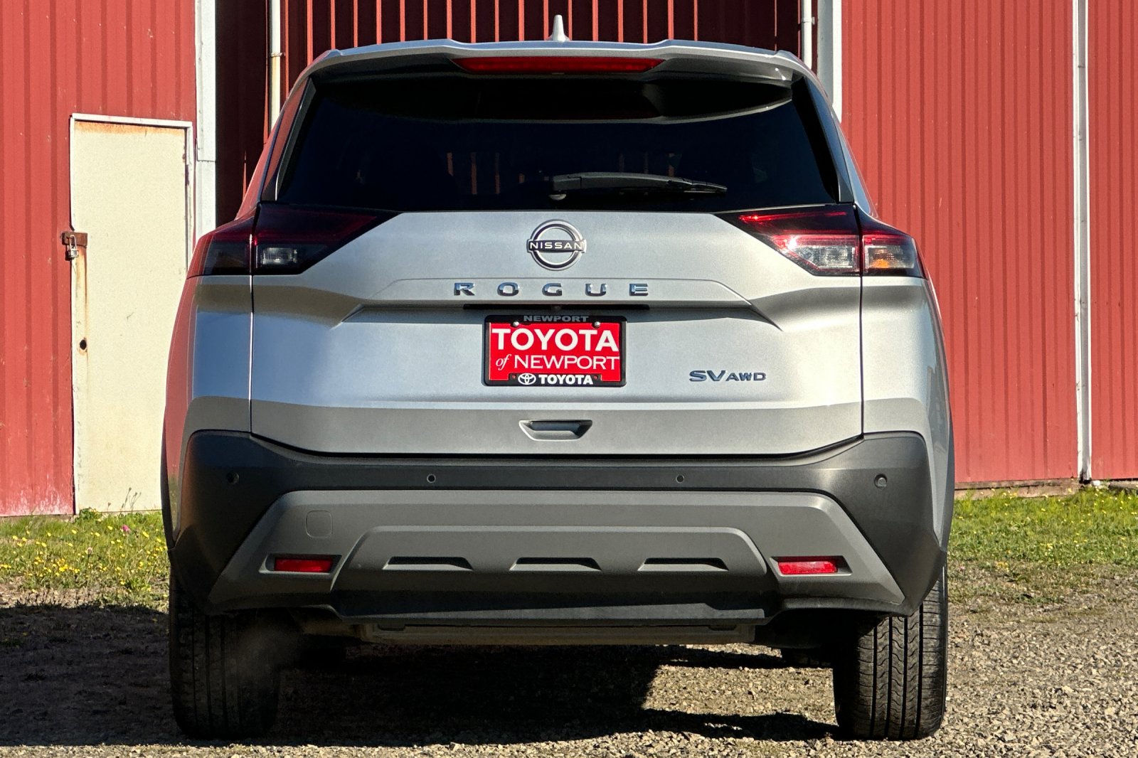 2023 Nissan Rogue SV photo 4