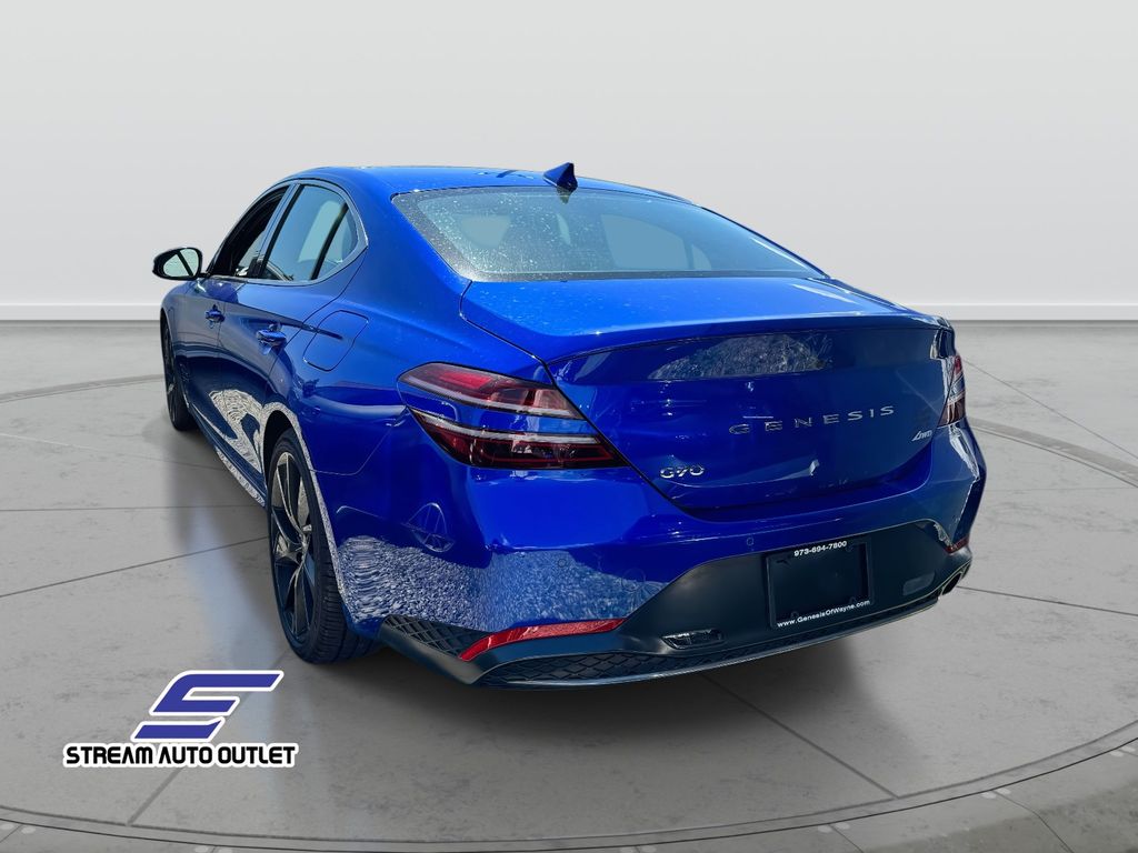 2023 Genesis G70 2.0T photo 4