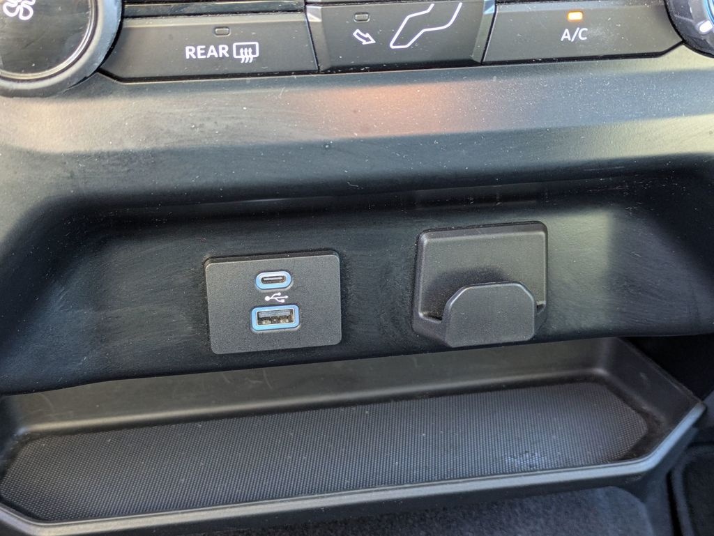 2023 Ford F-150 XLT photo 20