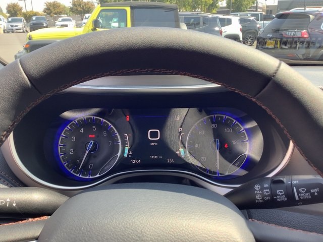 2024 Chrysler Pacifica Pinnacle photo 13