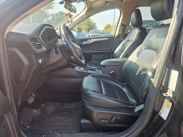 2020 Ford Escape SEL photo 6