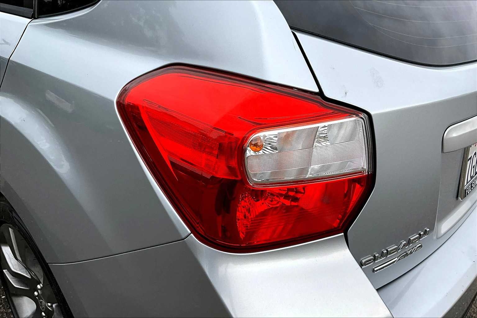 2012 Subaru Impreza 2.0i Sport Premium photo 28