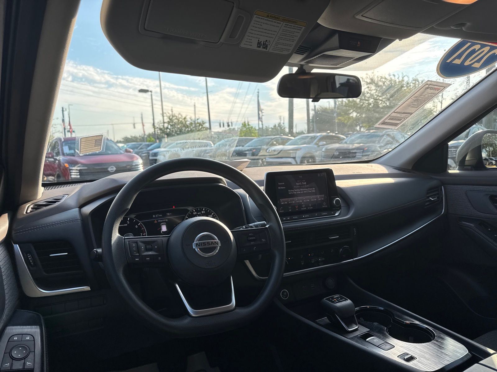 2021 Nissan Rogue S photo 10