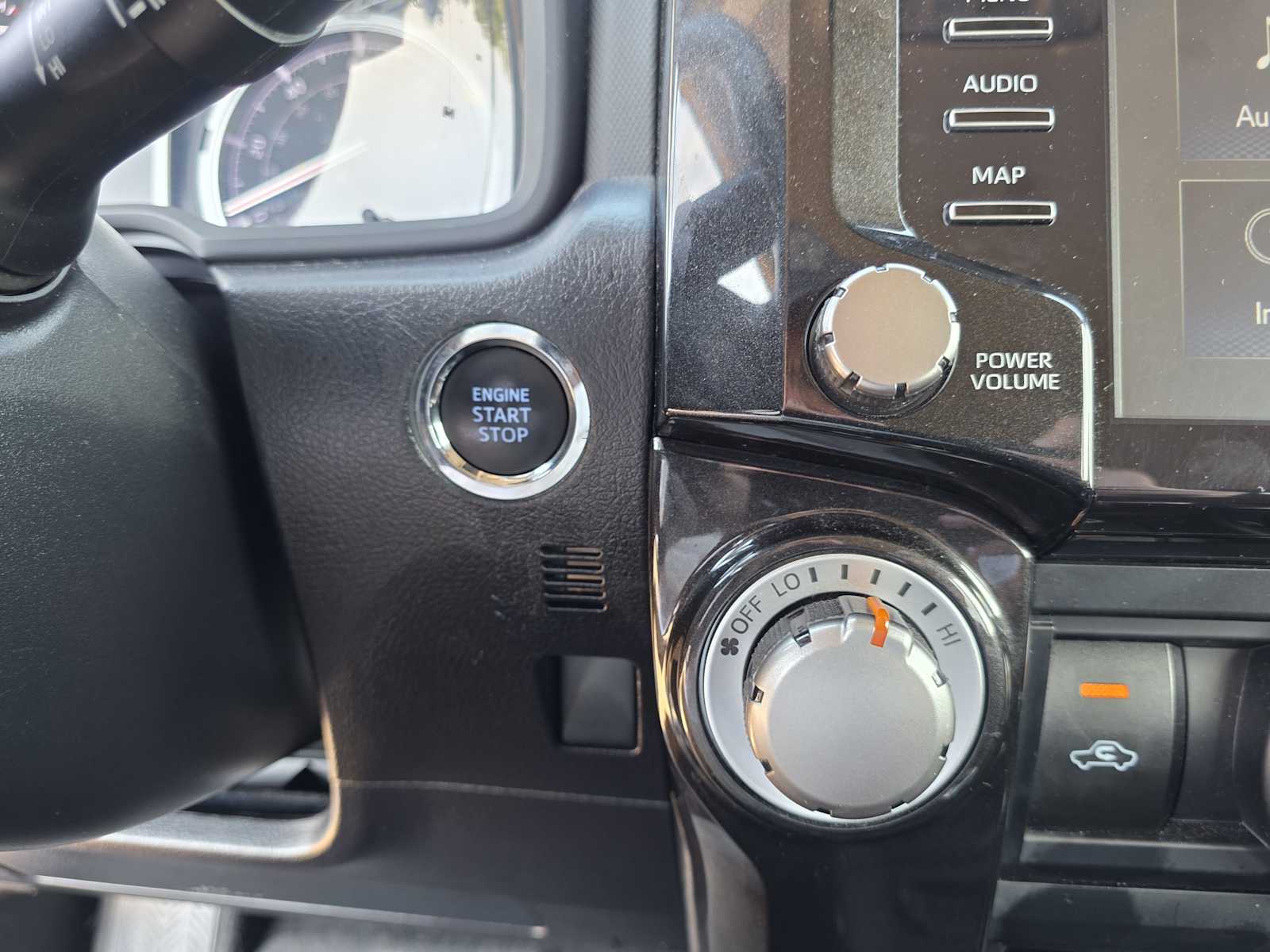 2024 Toyota 4Runner TRD photo 17