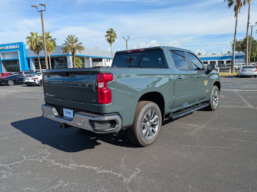 2026 Chevrolet Silverado 1500 LT photo 4