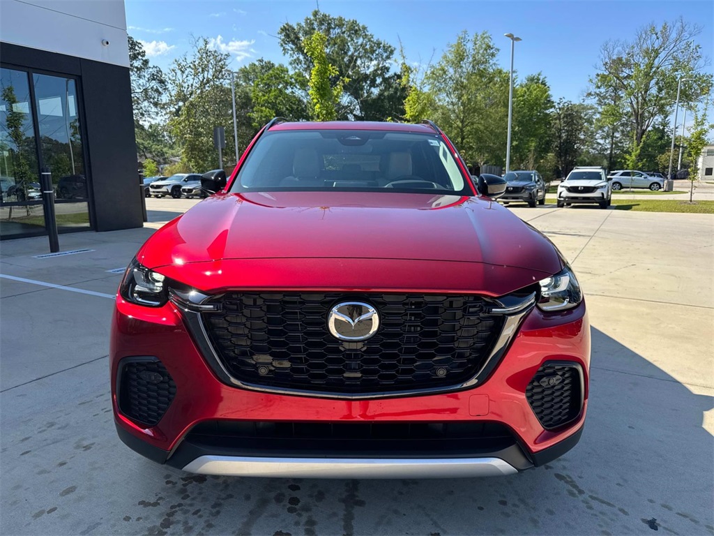 2025 Mazda CX-70 Premium photo 2