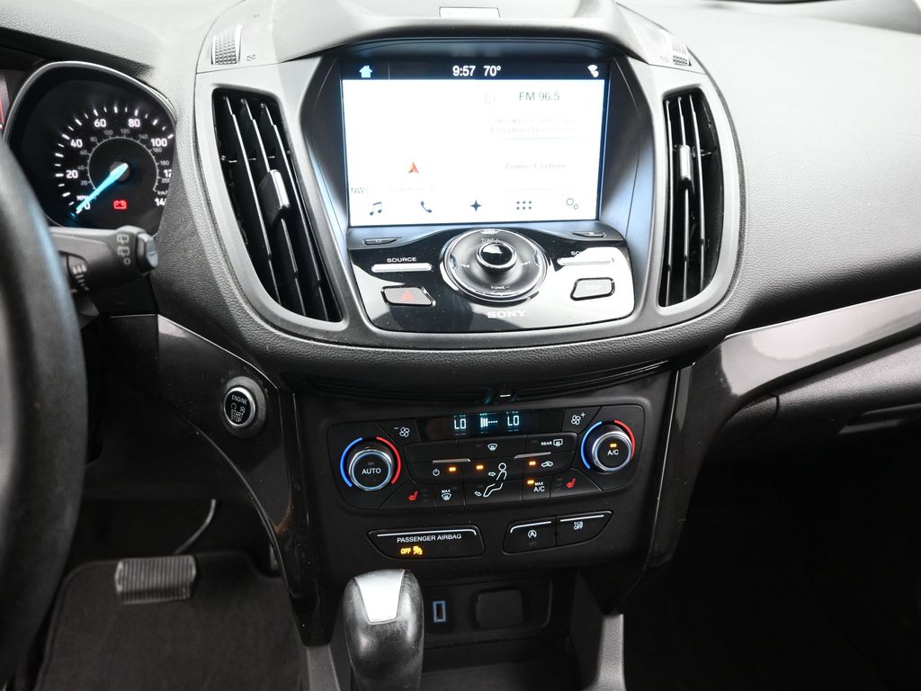 2017 Ford Escape Titanium photo 13