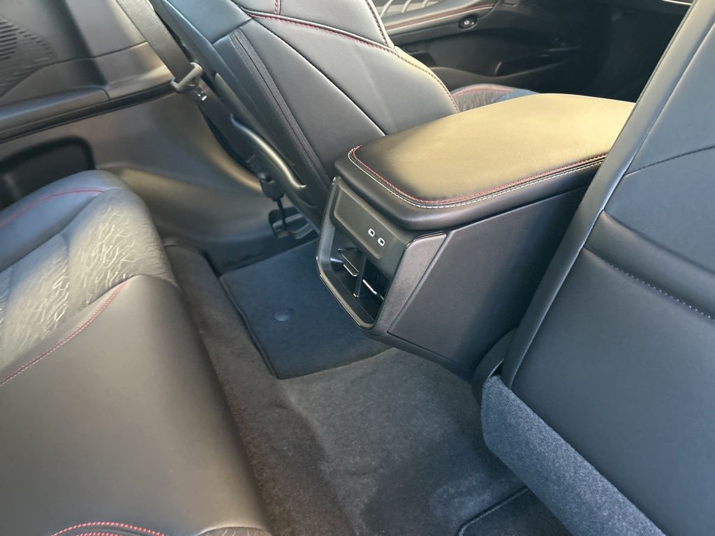 2025 Dodge Charger R/T photo 26