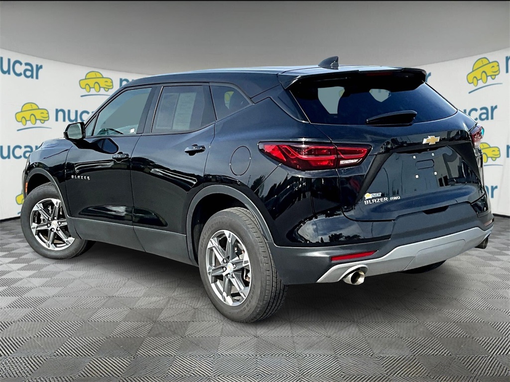 2023 Chevrolet Blazer 2LT photo 4