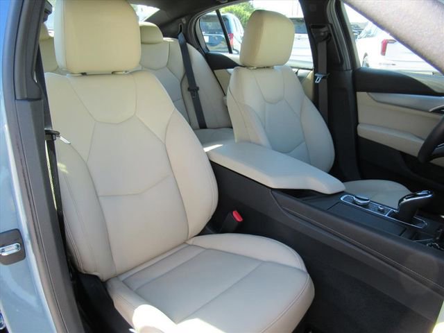 2024 Cadillac CT5 Luxury photo 10