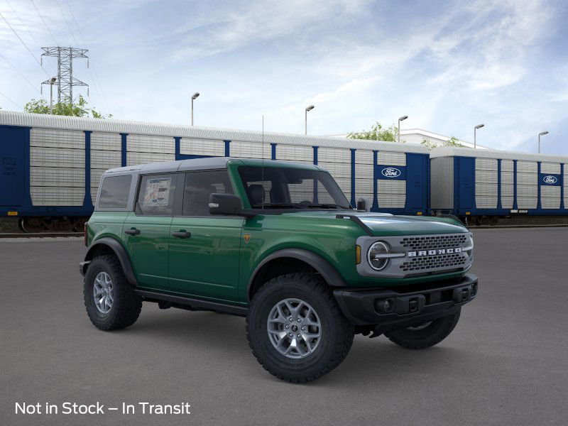 2025 Ford Bronco Badlands photo 6