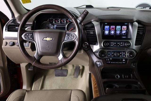 2015 Chevrolet Suburban LTZ photo 2