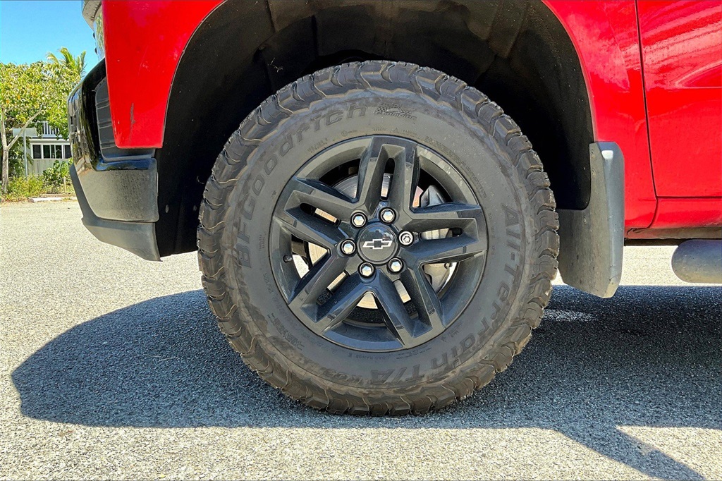 Image of Pre-Owned 2020 Chevrolet Silverado 1500 Custom Trail Boss