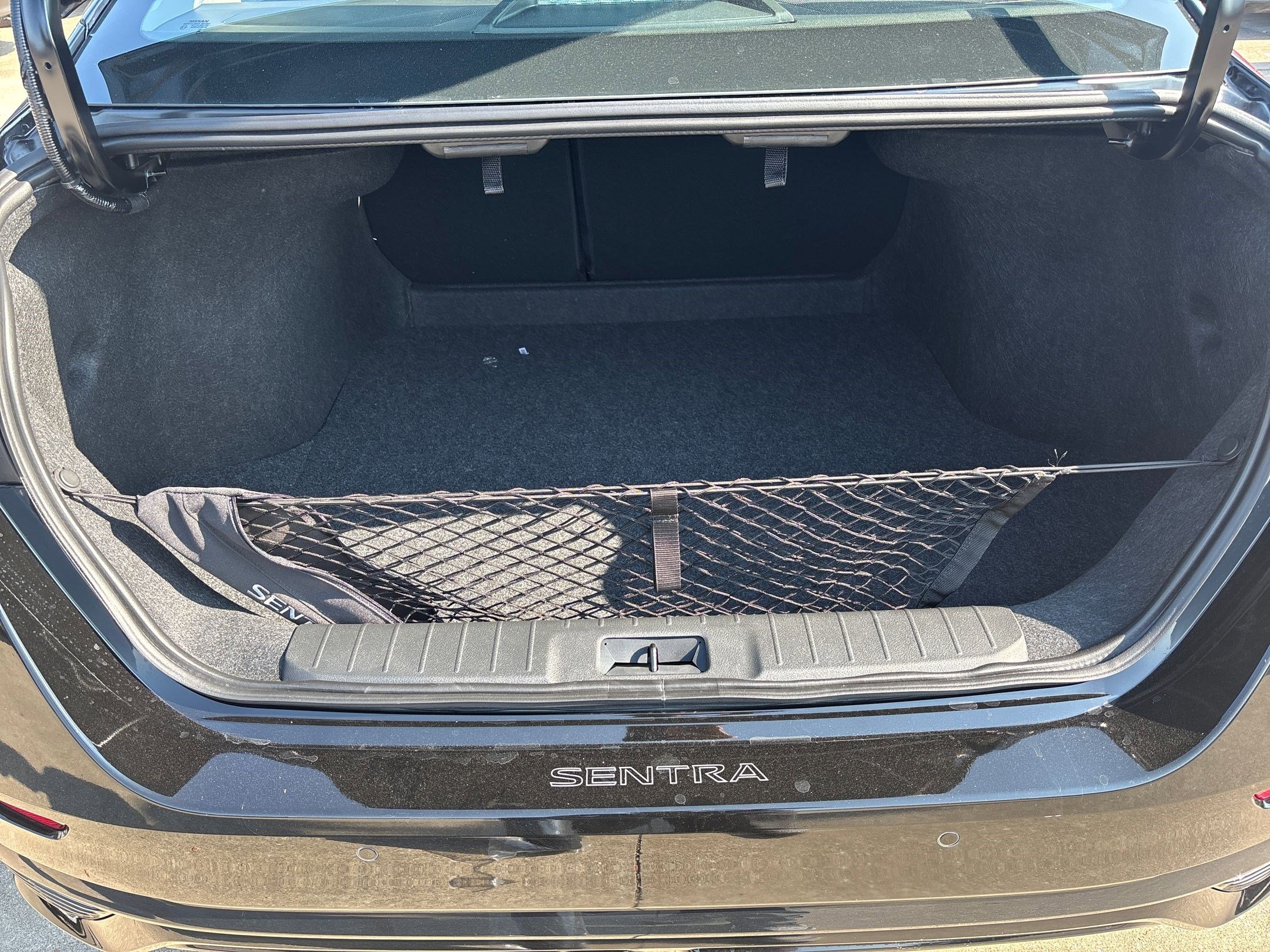 2025 Nissan Sentra SR photo 20