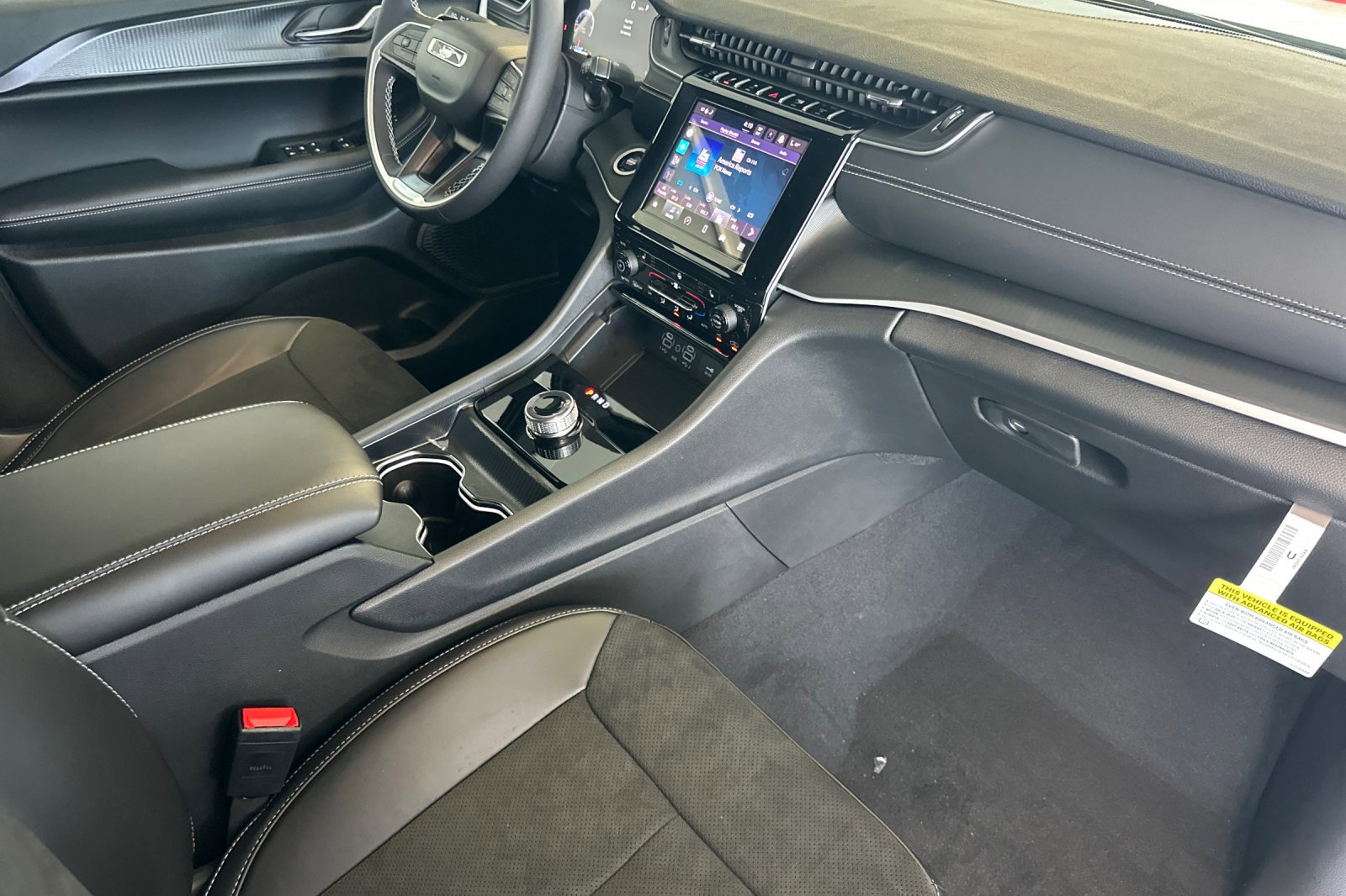 2025 Jeep Grand Cherokee Altitude X photo 17