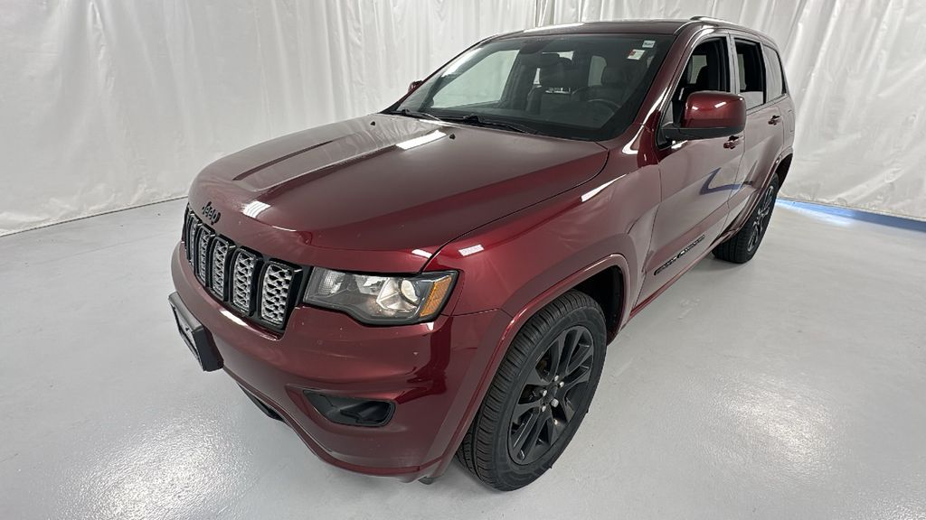 2019 Jeep Grand Cherokee Altitude photo 7