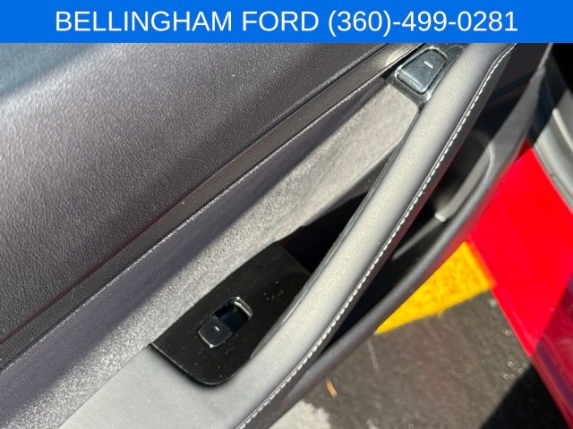 2020 Tesla Model 3 Standard Range Plus photo 25