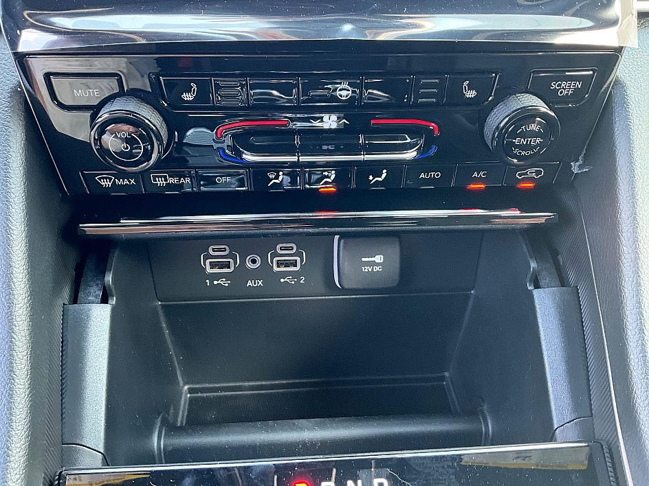 2025 Jeep Grand Cherokee Limited photo 19