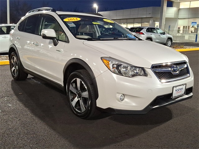 2014 Subaru Crosstrek 2.0i Hybrid Touring photo 2