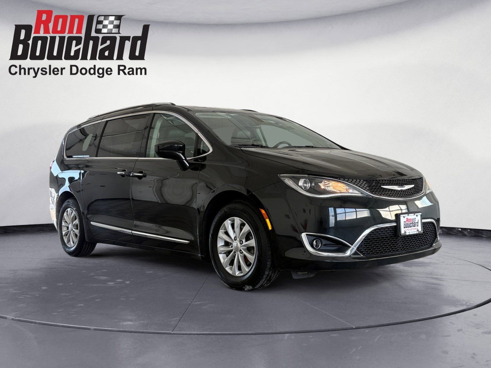 2020 Chrysler Pacifica Touring L