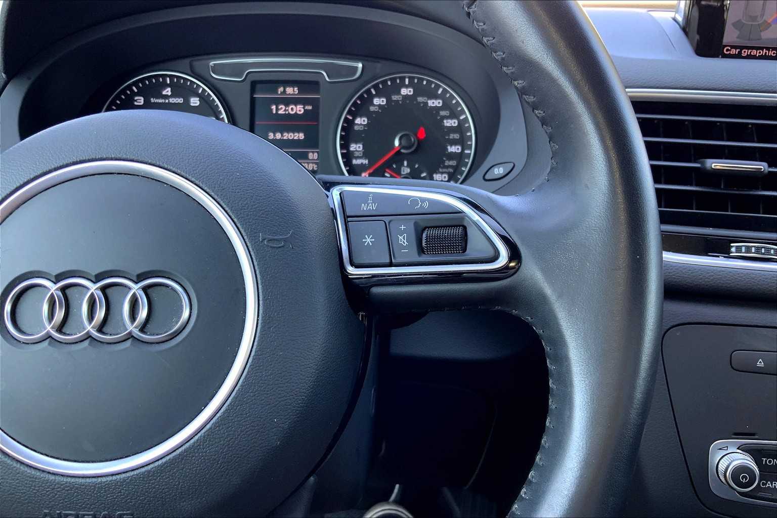 2018 Audi Q3 Premium photo 23