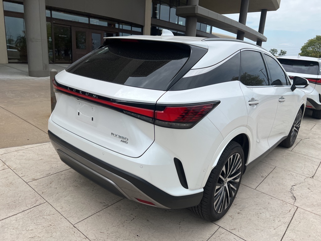 2024 Lexus RX 350 Premium photo 3
