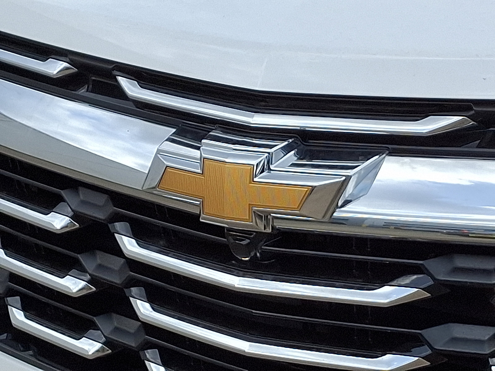 2026 Chevrolet Equinox LT photo 3