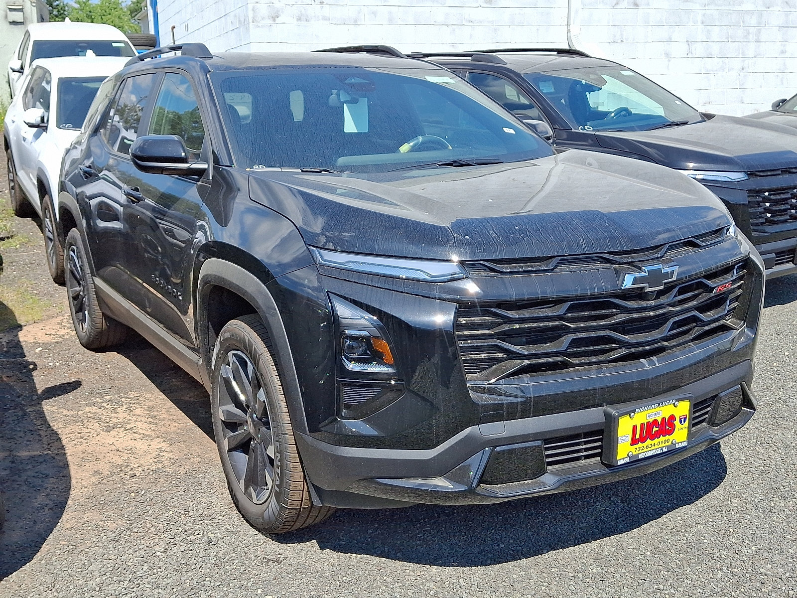 2026 Chevrolet Equinox RS photo 2