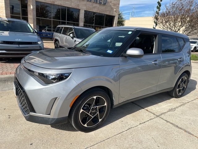 2024 Kia Soul EX's photo