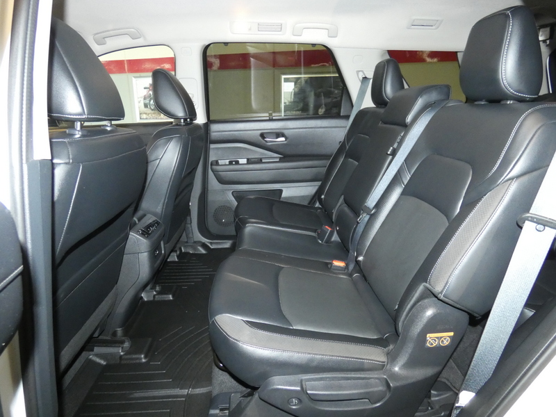2022 Nissan Pathfinder SL photo 20
